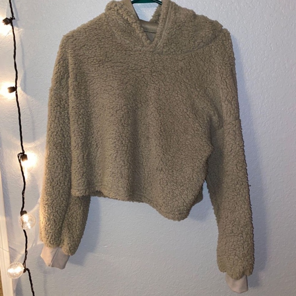 Cropped Hoodie